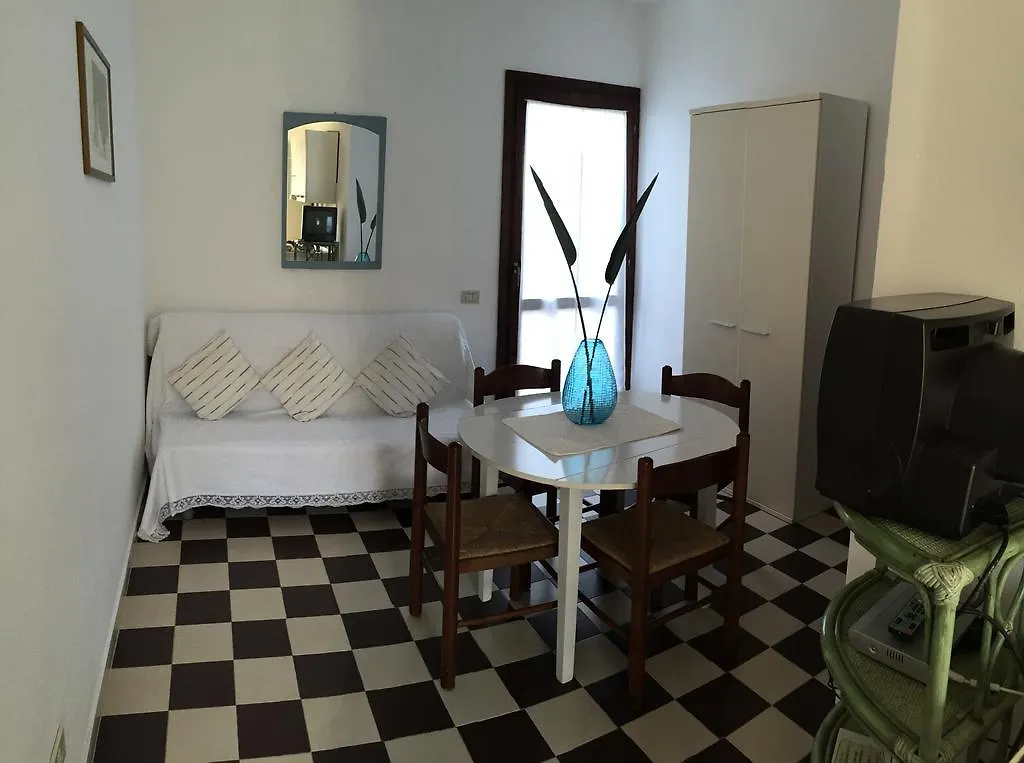 Appartamento Case Vacanze Di Jaki Santa Teresa di Gallura Italia